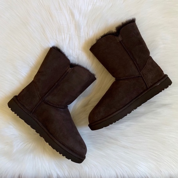 UGG Chocolate Bailey Button II Boots - Picture 4 of 8